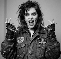 The Rise of Manic Nazi Girl